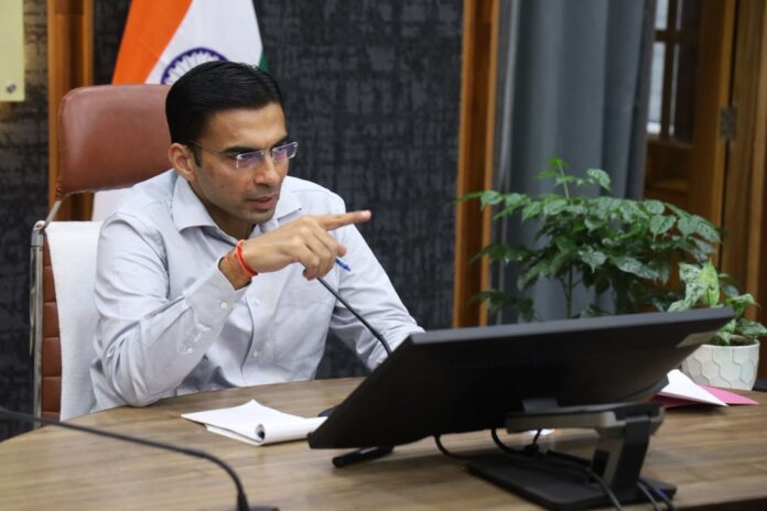 WhatsApp Image 2025-10-28 at 12.01.56 PM